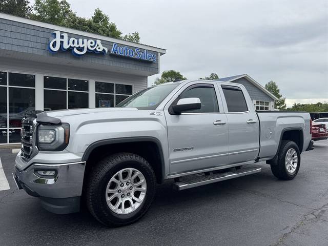 2016 GMC Sierra 1500 SLE 4WD photo