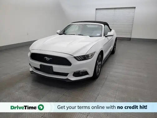 2015 Ford Mustang V6 RWD photo