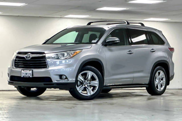 2016 Toyota Highlander Limited Platinum AWD photo