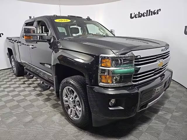 2016 Chevrolet Silverado 2500HD High Country 4WD photo