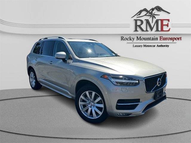 2016 Volvo XC90 T6 Momentum AWD photo
