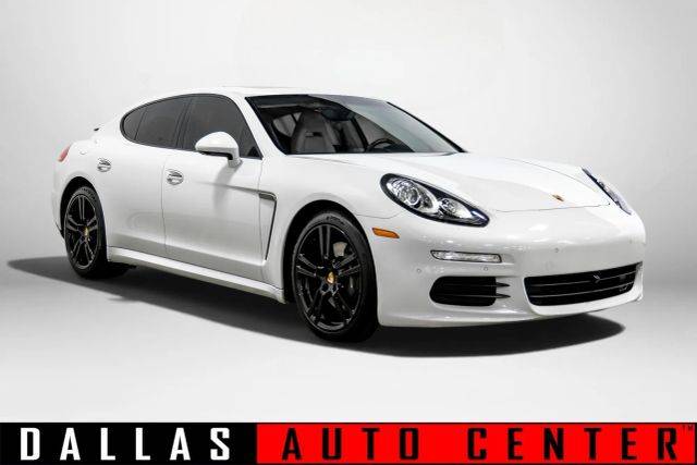 2016 Porsche Panamera Edition RWD photo