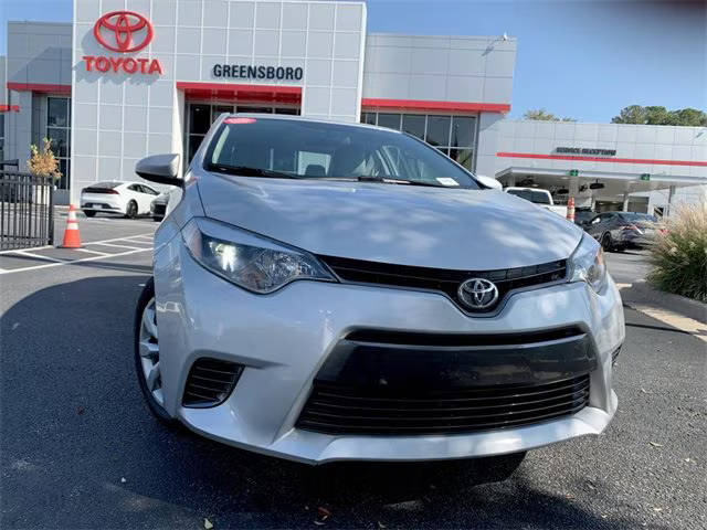 2016 Toyota Corolla LE FWD photo