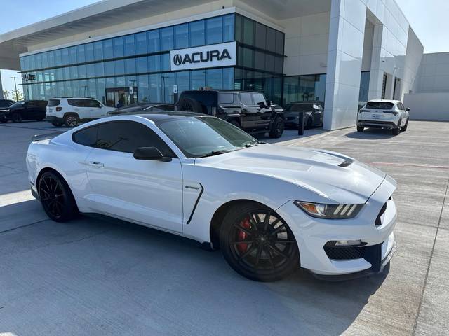 2016 Ford Mustang Shelby GT350 RWD photo