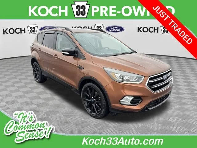 2017 Ford Escape Titanium 4WD photo