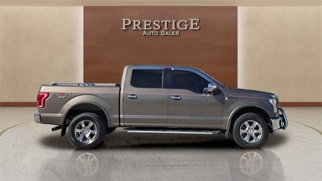 2016 Ford F-150 Lariat 4WD photo