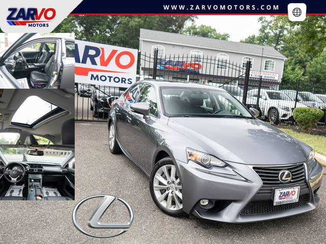 2016 Lexus IS AWD photo