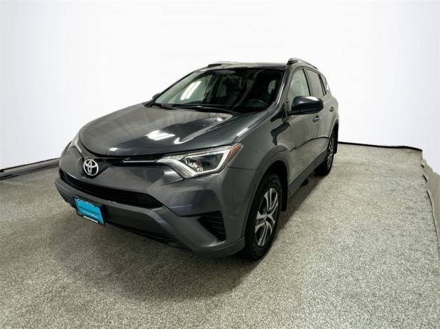 2016 Toyota RAV4 LE AWD photo