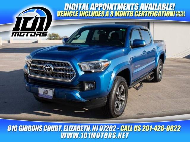 2016 Toyota Tacoma SR 4WD photo