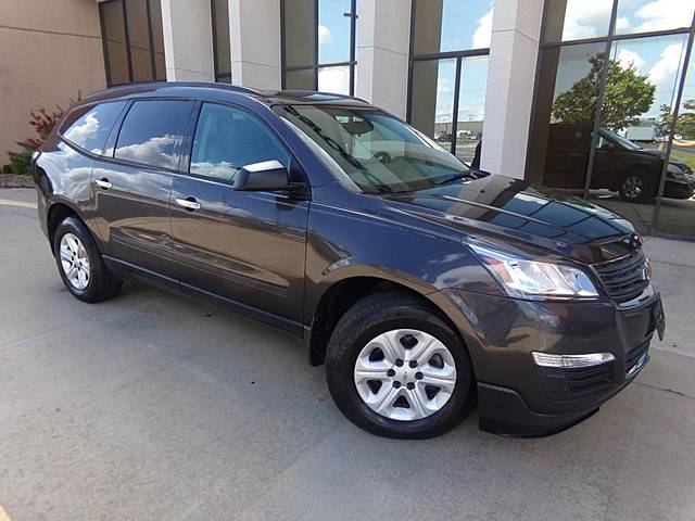 2016 Chevrolet Traverse LS FWD photo