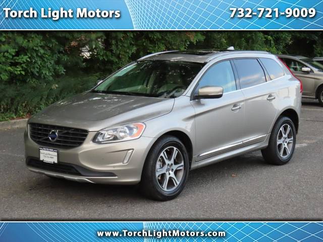 2015 Volvo XC60 T6 Platinum AWD photo