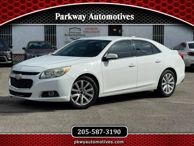 2015 Chevrolet Malibu LT FWD photo