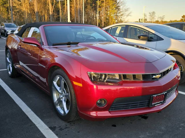 2015 Chevrolet Camaro LT RWD photo