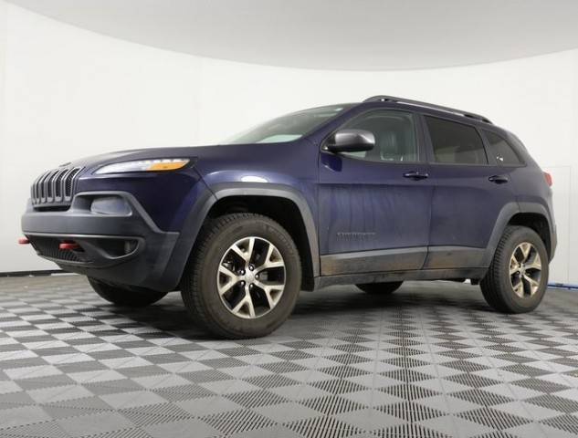 2015 Jeep Cherokee Trailhawk 4WD photo