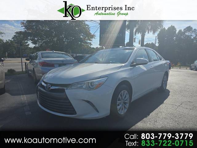 2016 Toyota Camry LE FWD photo