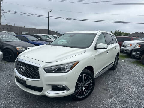 2016 Infiniti QX60  AWD photo