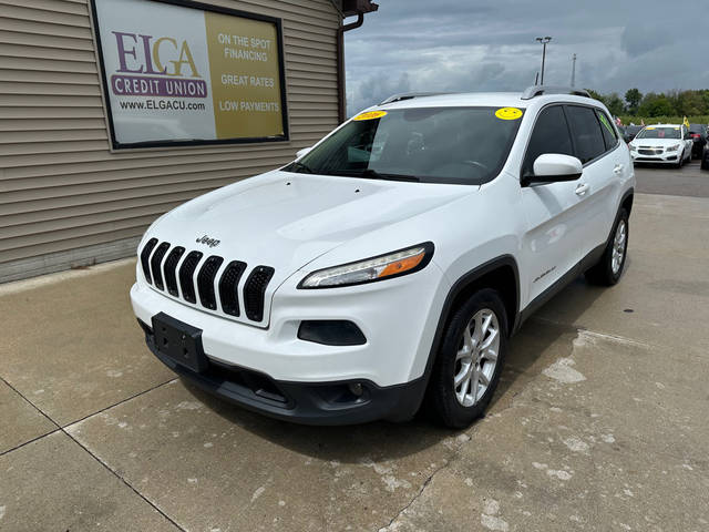 2016 Jeep Cherokee Latitude FWD photo