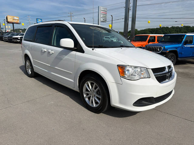 2016 Dodge Grand Caravan SXT FWD photo
