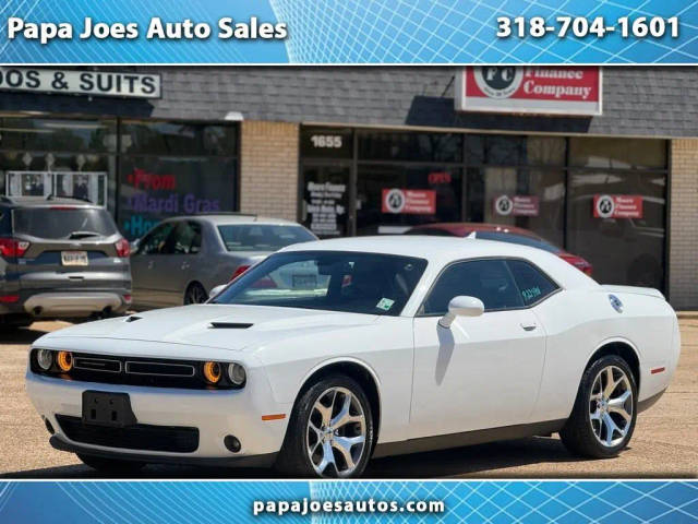 2016 Dodge Challenger SXT Plus RWD photo