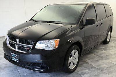 2016 Dodge Grand Caravan SE FWD photo