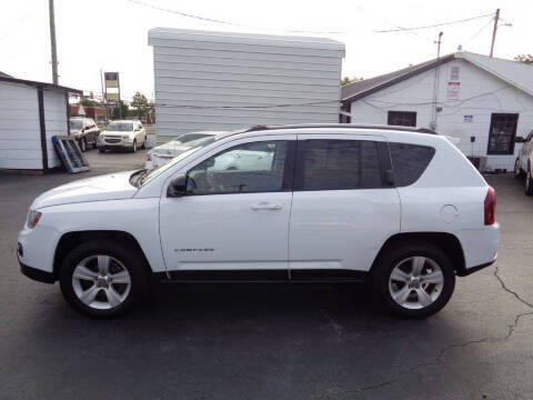 2016 Jeep Compass Sport 4WD photo