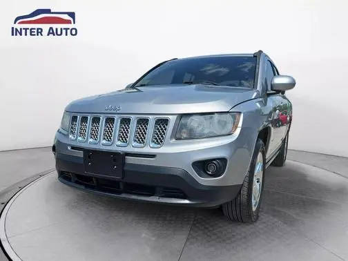 2016 Jeep Compass Latitude 4WD photo