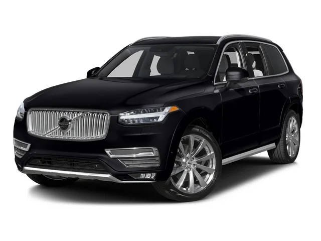 2016 Volvo XC90 T6 Momentum AWD photo