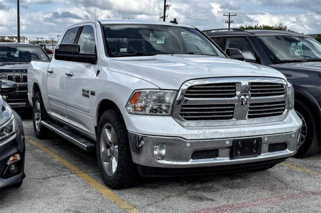 2016 Ram 1500 Lone Star RWD photo