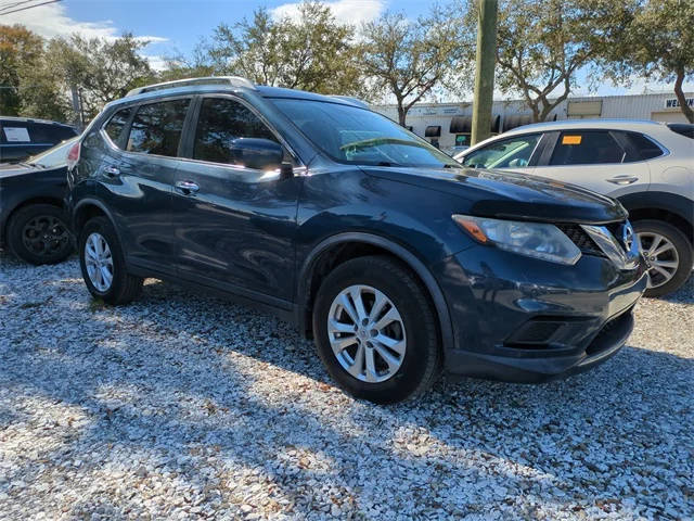 2016 Nissan Rogue SV AWD photo