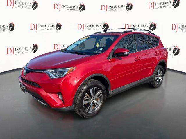 2016 Toyota RAV4 XLE AWD photo