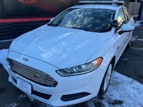 2016 Ford Fusion S Hybrid FWD photo