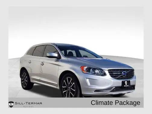 2016 Volvo XC60 T6 Drive-E Platinum AWD photo