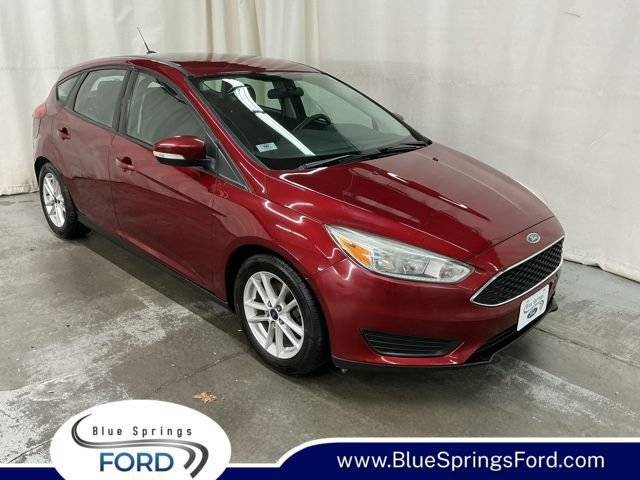2016 Ford Focus SE FWD photo