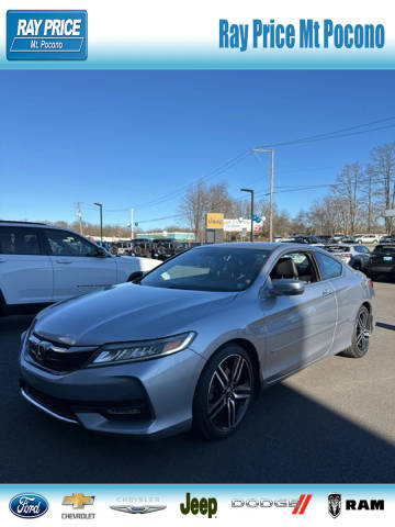 2016 Honda Accord Touring FWD photo