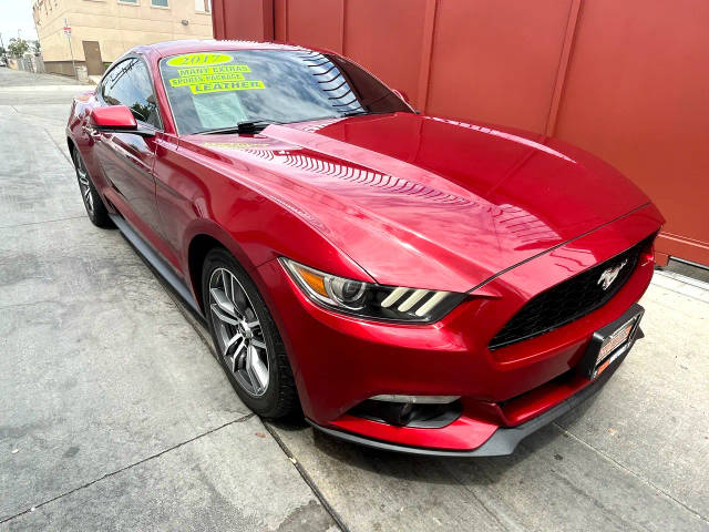 2016 Ford Mustang EcoBoost Premium RWD photo