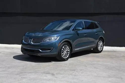 2016 Lincoln MKX Select FWD photo