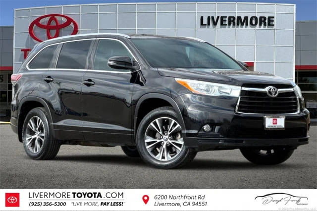 2016 Toyota Highlander XLE AWD photo