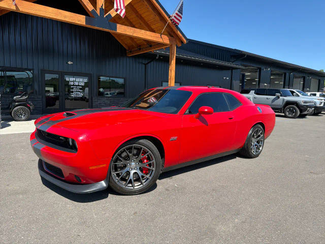 2016 Dodge Challenger SRT 392 RWD photo