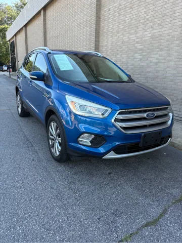 2017 Ford Escape Titanium 4WD photo