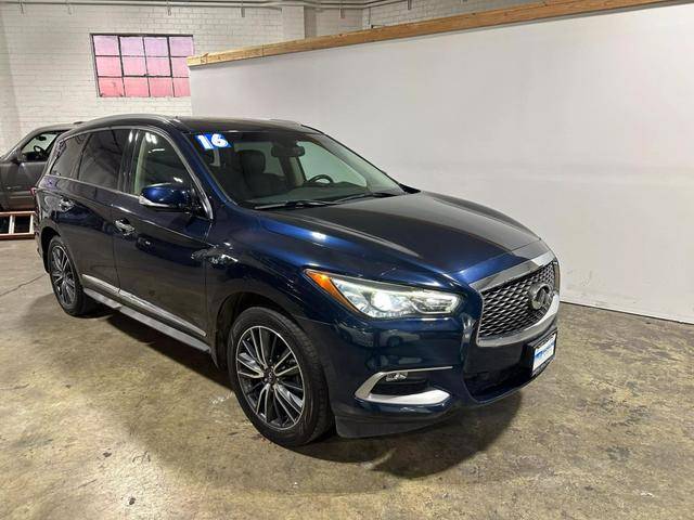 2016 Infiniti QX60  FWD photo