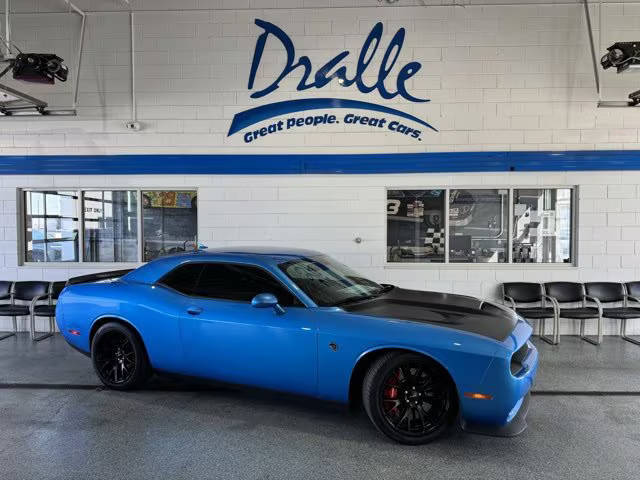 2016 Dodge Challenger SRT Hellcat RWD photo