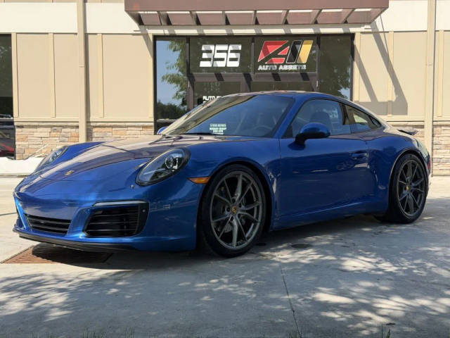 2017 Porsche 911 Carrera RWD photo