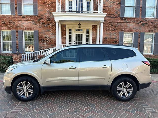 2016 Chevrolet Traverse LT FWD photo