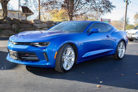 2016 Chevrolet Camaro 1LT RWD photo