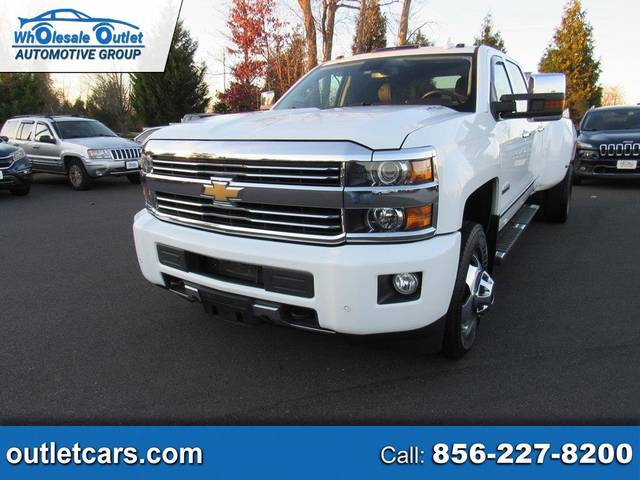 2016 Chevrolet Silverado 3500HD High Country 4WD photo
