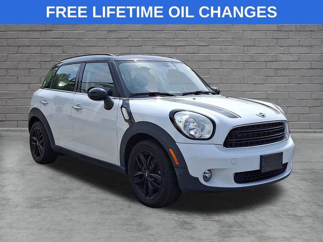 2016 MINI Countryman FWD photo