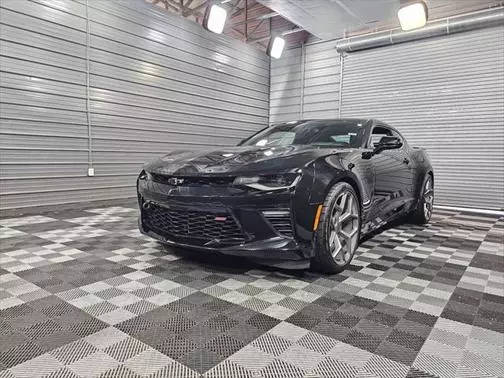 2016 Chevrolet Camaro 2SS RWD photo