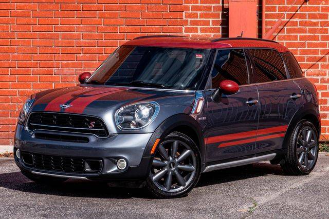 2016 MINI Countryman S FWD photo