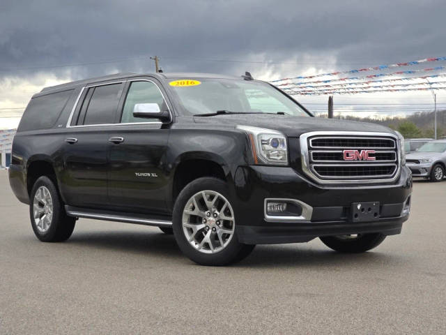 2016 GMC Yukon XL SLT 4WD photo