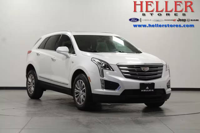 2017 Cadillac XT5 Luxury FWD FWD photo